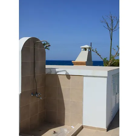 Villa Riviera Beach Front *