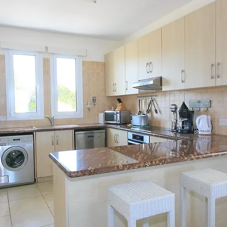 Riviera Beach Front Neo Chorio