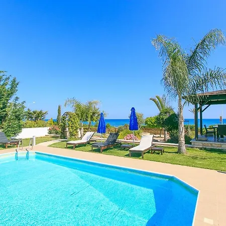 Riviera Beach Front Neo Chorio